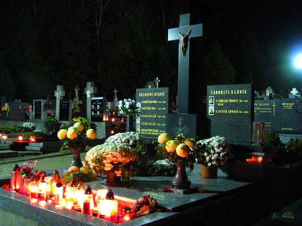 Modlitební setkání u hrobu P. A. Šuránka v den výročí jeho úmrtí